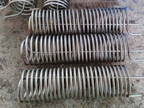 大批量不銹鋼盤(pán)管加工成品